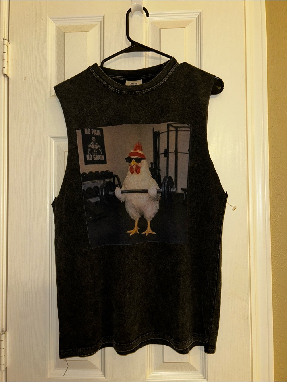 NWOT Vintage Washed Workout Funny Chicken Graphic Muscle Tank Top Mens Small